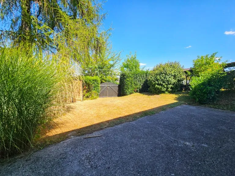 Immobilienangebot - Much / Schwellenbach - Alle - Traum-Grundstück mit 1.464 m², bebaut mit einem Neckermann-Fertighaus - Sanierungsobjekt mit Potenzial!