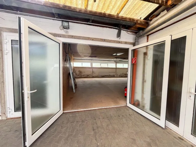 Immobilienangebot - Sörth - Alle - Ideal für Klein-Gewerbetreibende: 160 m² Lager/Produktion + 35 m² Büro
