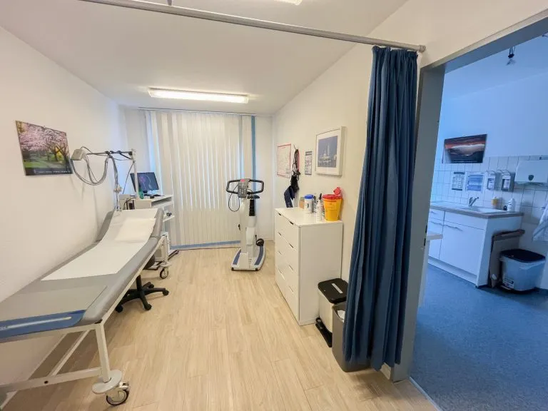 Immobilienangebot - Wissen - Alle - Attraktive Praxis/Gewerbefläche in Zentrumslage von Wissen - vielseitig nutzbar!