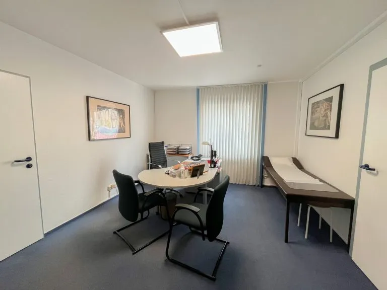 Immobilienangebot - Wissen - Alle - Attraktive Praxis/Gewerbefläche in Zentrumslage von Wissen - vielseitig nutzbar!