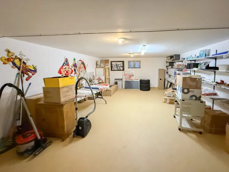 Immobilienangebot - Bad Hönningen - Alle - Laden- und Bürofläche mit Schaufenster in zentraler Innenstadtlage von Bad Hönningen!