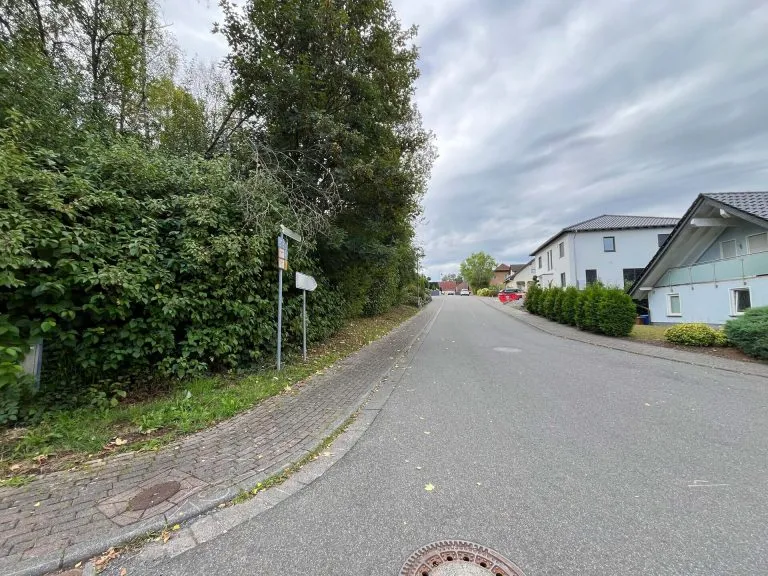 Immobilienangebot - Schönstein - Alle - Eckgrundstück (844m²) in ruhiger und gefragter Wohnlage von Wissen/Schönstein!