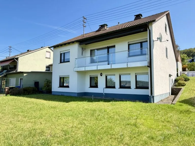 Immobilienangebot - VG Kirchen - Alle - Wohnen mit vielen Möglichkeiten – Einfamilienhaus mit Einliegerwohnung!