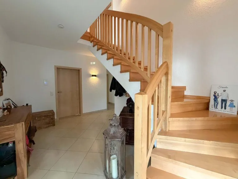 Immobilienangebot - Hamm VG - Alle - Familienfreundliches Einfamilienhaus mit PV-Anlage und moderner Ausstattung
