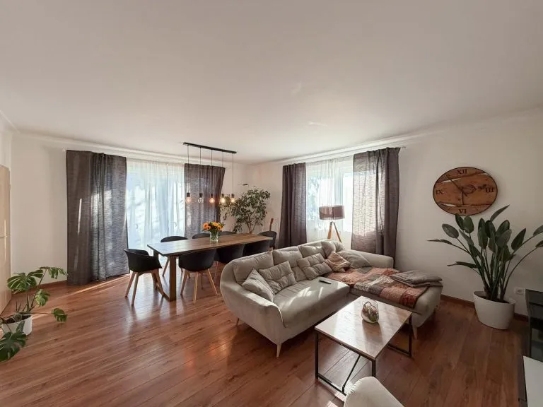 Immobilienangebot - Hamm VG - Alle - Familienfreundliches Einfamilienhaus mit PV-Anlage und moderner Ausstattung