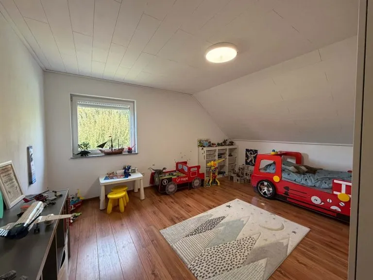 Immobilienangebot - Hamm VG - Alle - Familienfreundliches Einfamilienhaus mit PV-Anlage und moderner Ausstattung