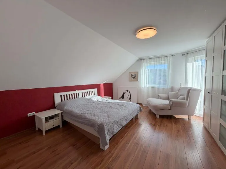 Immobilienangebot - Hamm VG - Alle - Familienfreundliches Einfamilienhaus mit PV-Anlage und moderner Ausstattung