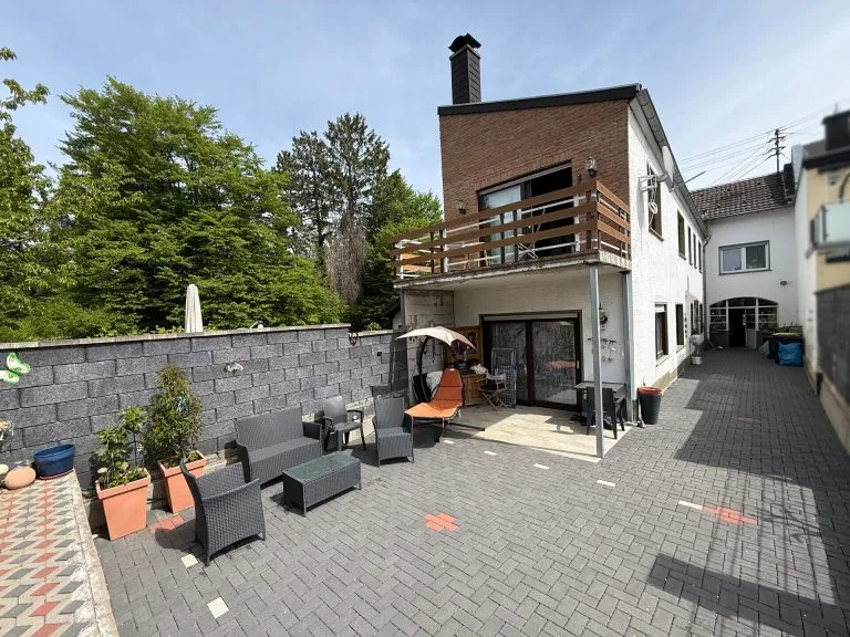 Immobilienangebot - Alfter - Alle - Einfamilienhaus mit viel Platz, großem Garten, Balkon und Terrasse in Alfter Witterschlick