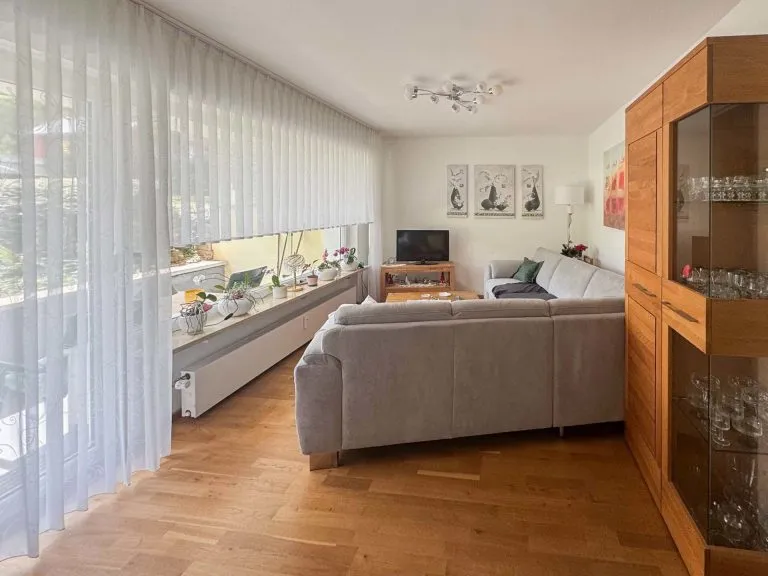 Immobilienangebot - Bad Honnef - Alle - Gepflegte Souterrainwohnung mit drei Zimmern und zwei Terrassen in zentraler Lage von Bad Honnef