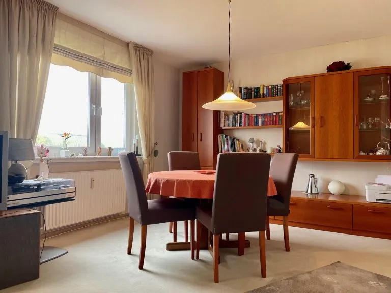 Immobilienangebot - Gummersbach - Alle - Ein Haus, viele Möglichkeiten: Flexibles Zweifamilienhaus mit großem Gartenpotenzial!