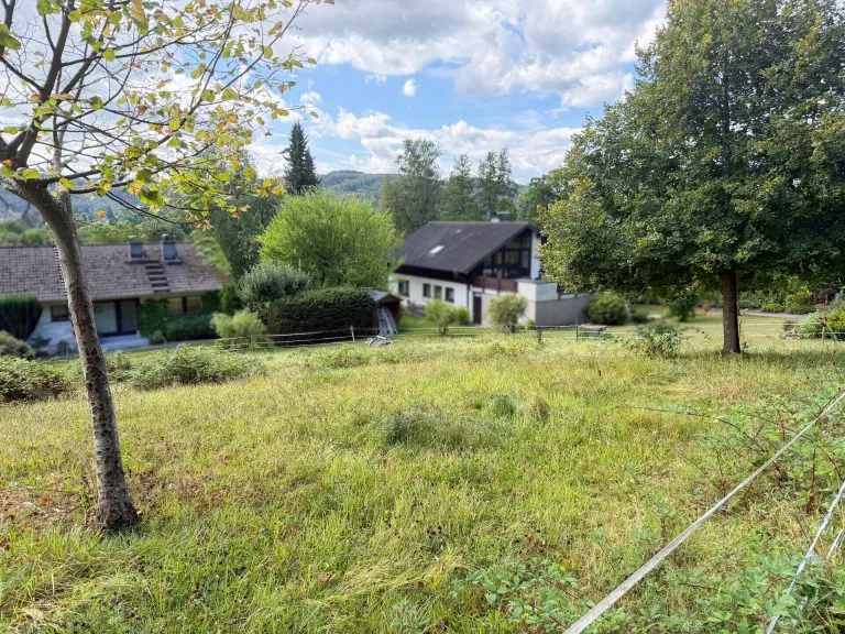 Immobilienangebot - Windeck-Dattenfeld - Alle - Baugrundstück in Hanglage in idyllischer & ruhiger Wohngegend von Windeck-Dattenfeld!
