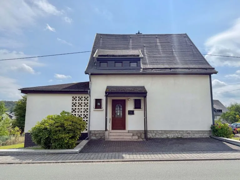 Immobilienangebot - Bad Marienberg VG - Alle - **RESERVIERT** Einfamilienhaus mit viel Platz und Potenzial für die ganze Familie!