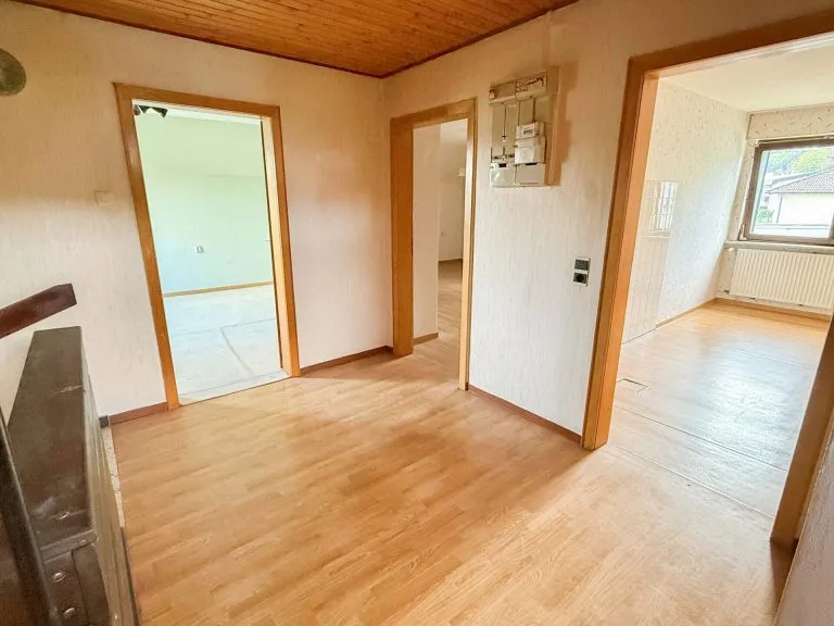 Immobilienangebot - Bad Marienberg VG - Alle - **RESERVIERT** Einfamilienhaus mit viel Platz und Potenzial für die ganze Familie!