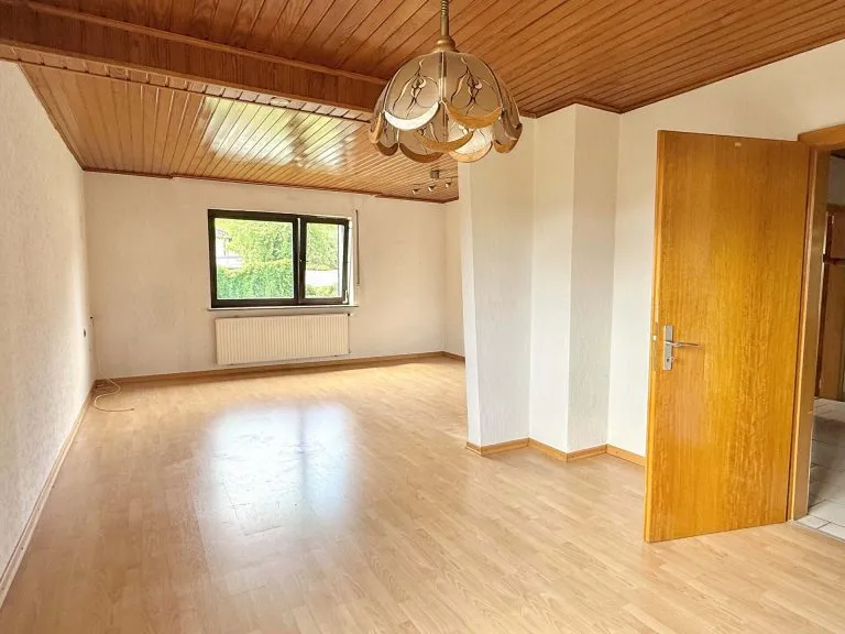 Immobilienangebot - Bad Marienberg VG - Alle - **RESERVIERT** Einfamilienhaus mit viel Platz und Potenzial für die ganze Familie!