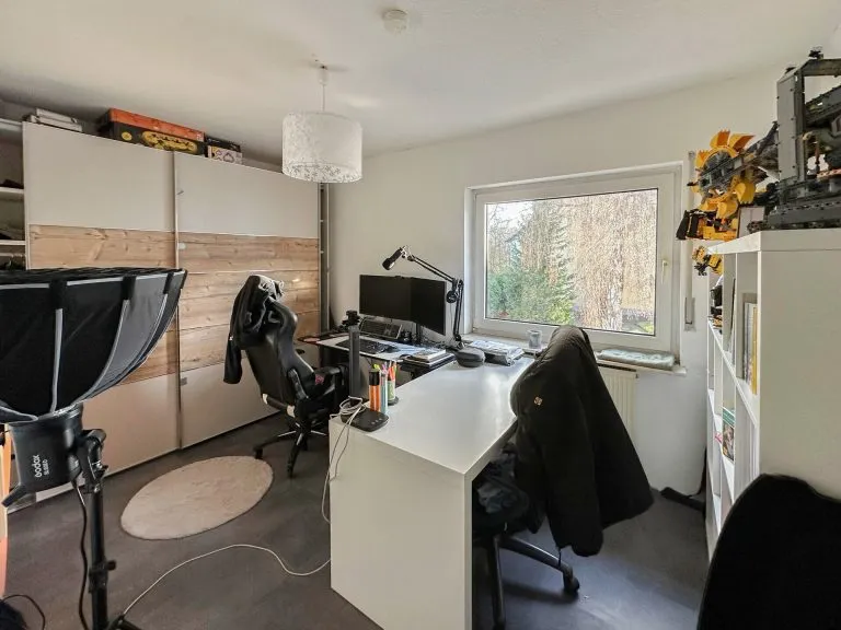 Immobilienangebot - Welschneudorf - Alle - Gut geschnittene 4 Zimmer Wohnung mit Balkon im Herzen von Welschneudorf!