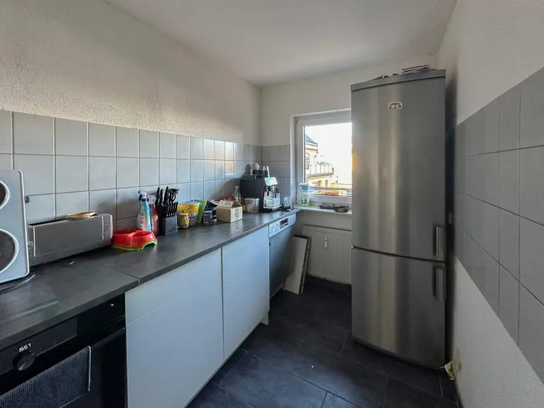 Immobilienangebot - Welschneudorf - Alle - Gut geschnittene 4 Zimmer Wohnung mit Balkon im Herzen von Welschneudorf!
