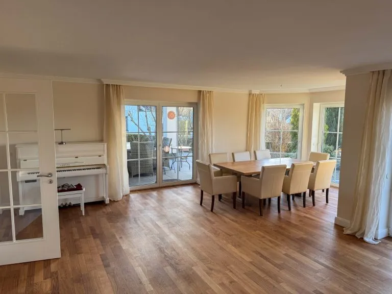 Immobilienangebot - Montabaur - Alle - Repräsentatives Haus mit tollem Garten & Doppelgarage in gefragter Lage von Montabaur zu vermieten!