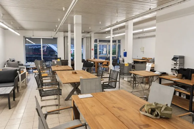 Immobilienangebot - Herdorf - Alle - Vielseitige Gewerbefläche mit guter Anbindung und flexibler Aufteilung.