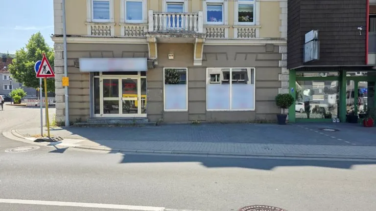 Immobilienangebot - Herdorf - Alle - Vielseitige Gewerbefläche mit guter Anbindung und flexibler Aufteilung.