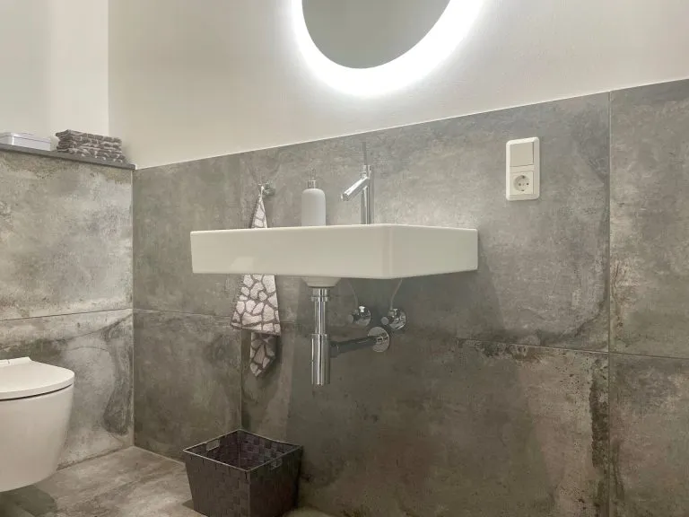 Immobilienangebot - Gummersbach - Alle - Haus im Haus - Luxuriöse, anspruchsvoll ausgestattete Erdgeschosswohnung mit zwei Wohnbereichen!