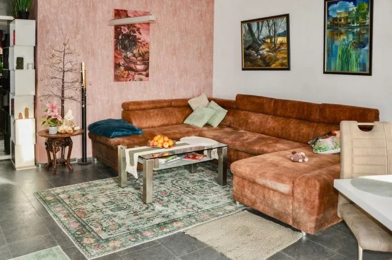 Immobilienangebot - Bergisch Gladbach ST - Alle - Solide Einnahmen seit 40 Jahren: vermietete ETW mit Balkon, Aufzug & TG-Stellplatz!