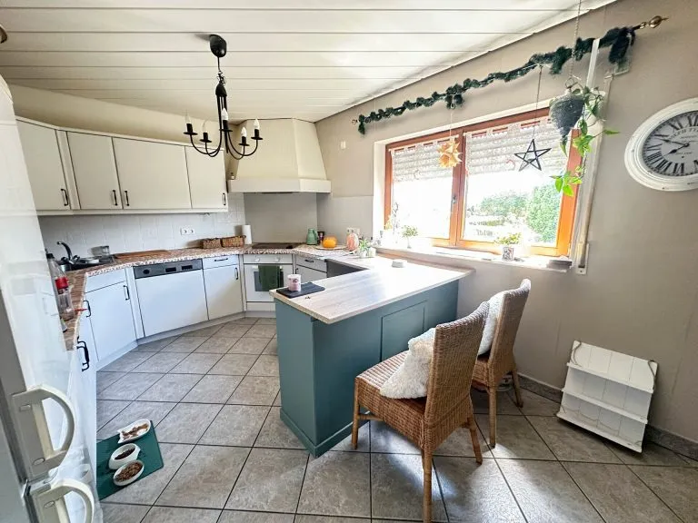 Immobilienangebot - Luckenbach - Alle - Großzügiges Wohnen mit vielseitigen Möglichkeiten – Einfamilienhaus mit voll erschlossenem Bauplatz!