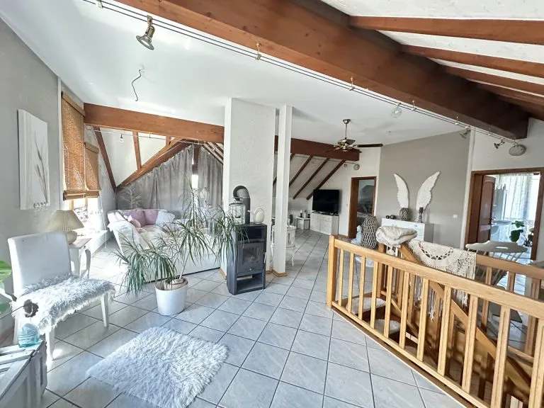 Immobilienangebot - Luckenbach - Alle - Großzügiges Wohnen mit vielseitigen Möglichkeiten – Einfamilienhaus mit voll erschlossenem Bauplatz!