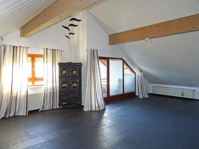 Immobilienangebot - Langenhahn - Alle - Hochwertiges, freistehendes EFH mit Garten und Doppelgarage sucht Mieter!