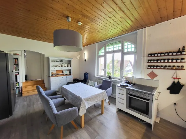 Immobilienangebot - Höhr-Grenzhausen - Alle - Wohnen und Arbeiten unter einem Dach - stilvolle Stadtvilla in top Lage von Höhr-Grenzhausen!