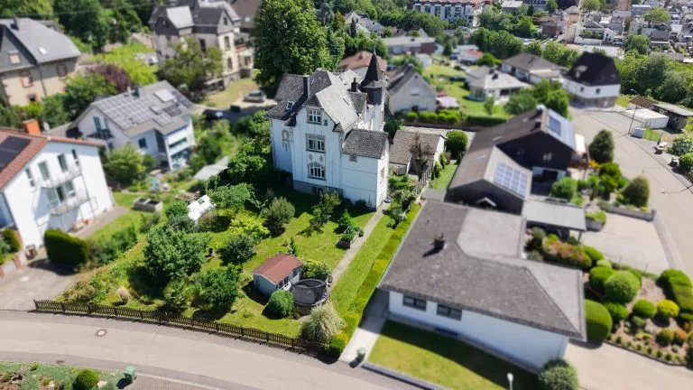 Immobilienangebot - Höhr-Grenzhausen - Alle - Wohnen und Arbeiten unter einem Dach - stilvolle Stadtvilla in top Lage von Höhr-Grenzhausen!