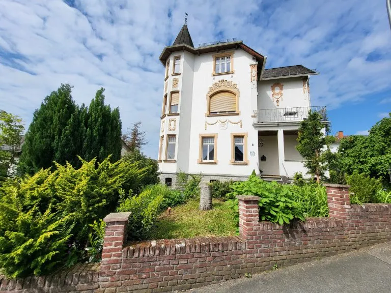 Immobilienangebot - Höhr-Grenzhausen - Alle - Wohnen und Arbeiten unter einem Dach - stilvolle Stadtvilla in top Lage von Höhr-Grenzhausen!