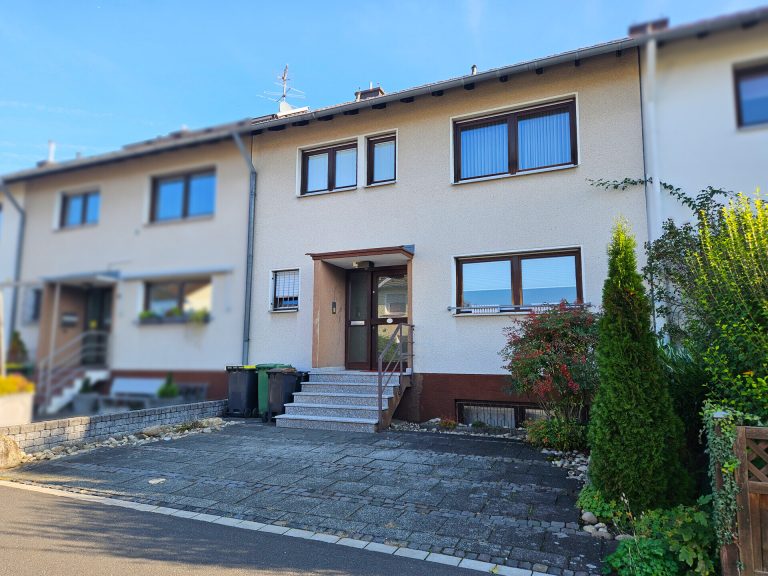 Immobilienangebot - Rösrath - Alle - Gepflegtes Reihenmittelhaus als Kapitalanlage in gefragter Lage von Rösrath!