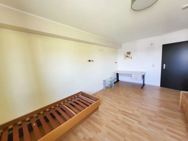 Immobilienangebot - Herschbach - Alle - Helle 2 Zimmerwohnung mit Einbauküche in ruhiger Wohnlage!